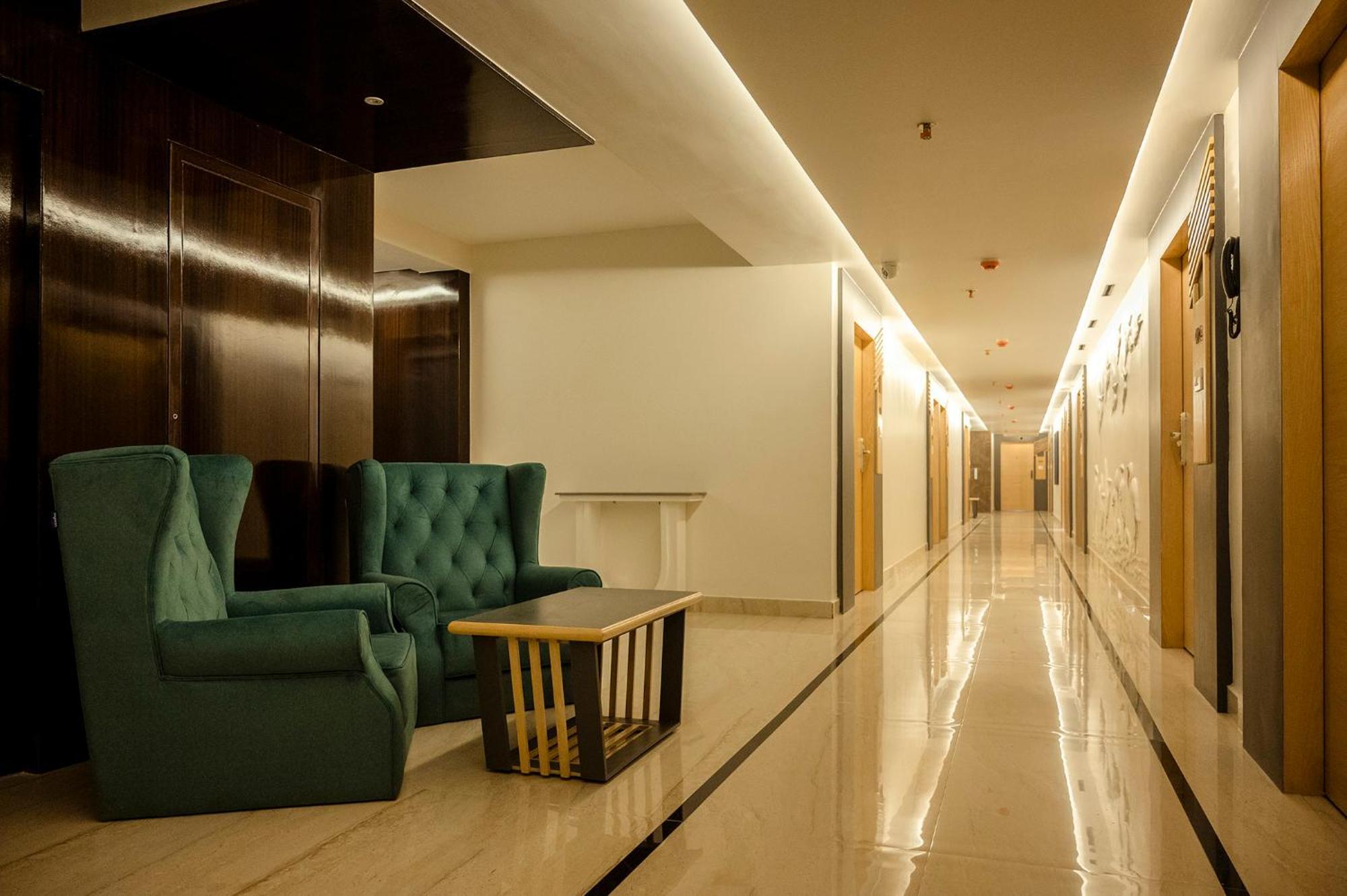 Hotel Lake View Baharampur 외부 사진