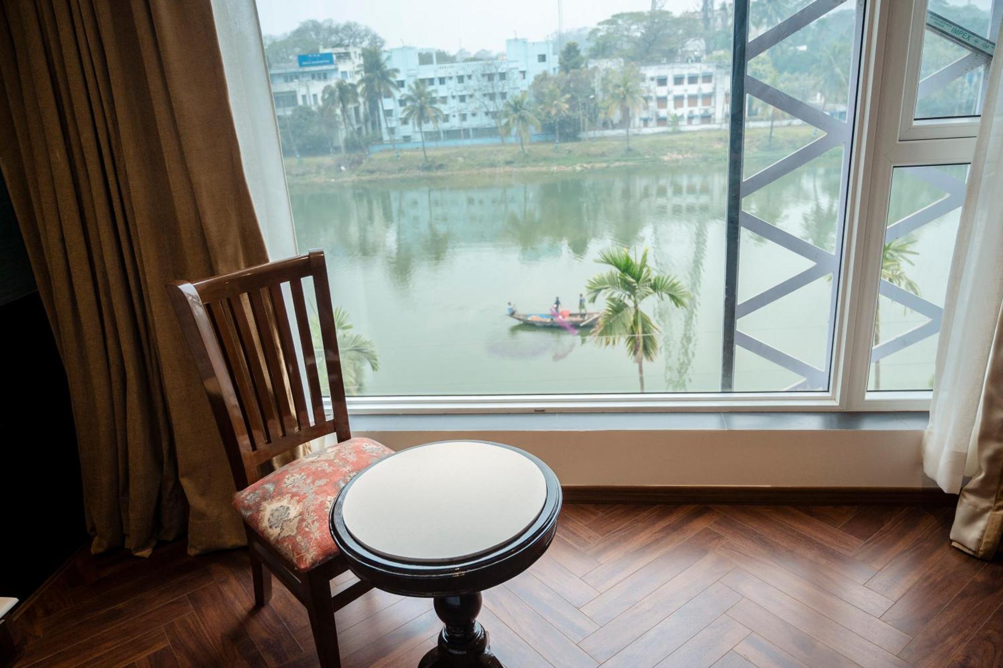 Hotel Lake View Baharampur 외부 사진