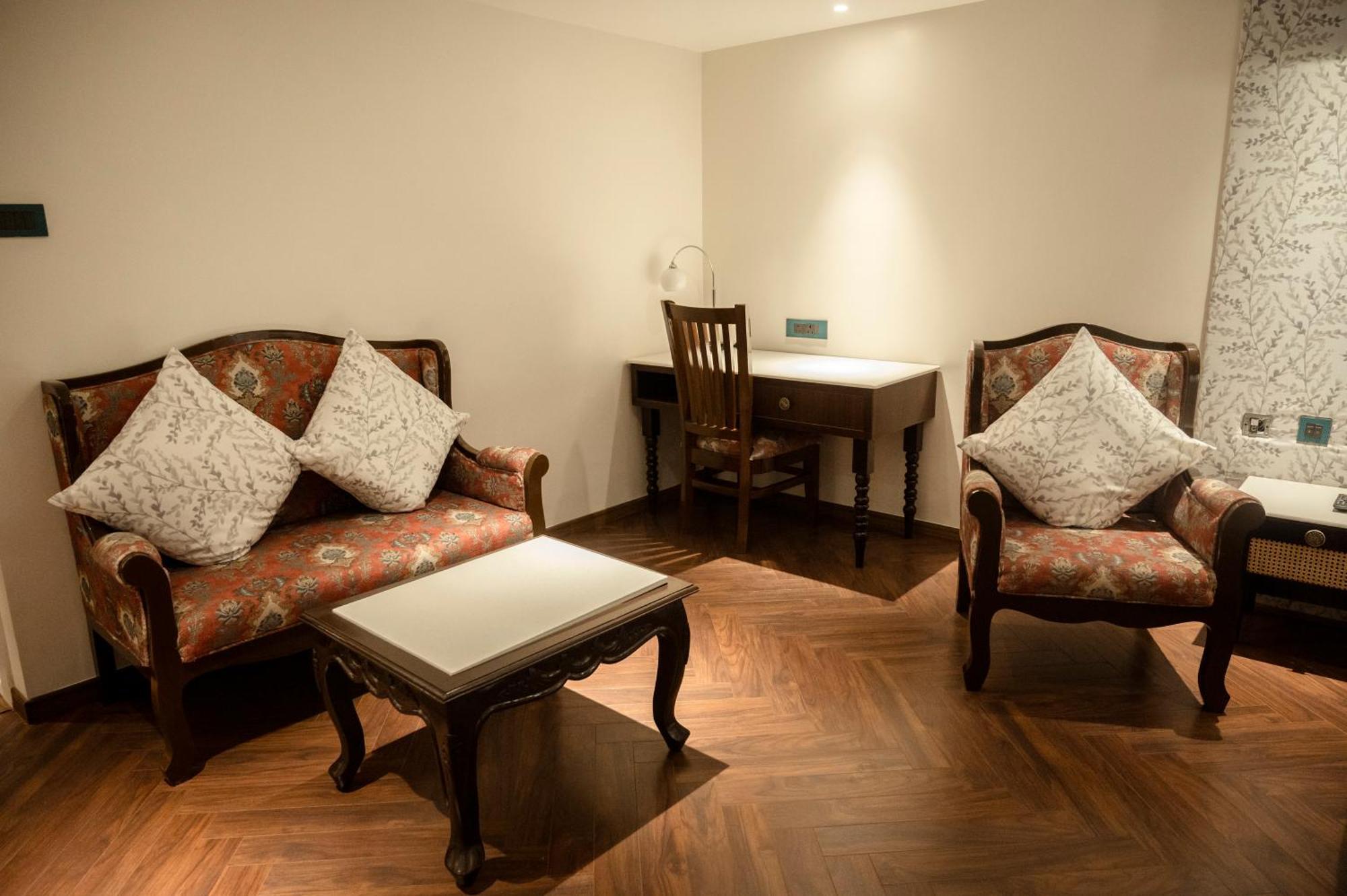 Hotel Lake View Baharampur 외부 사진